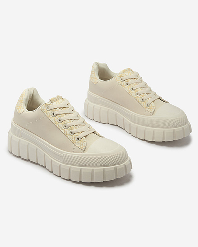 Casual women's cream women's sports shoes with patterned inserts Leritic - Footwear