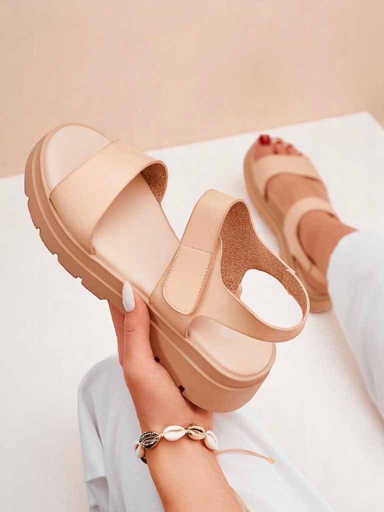 Royalfashion Женские сандалии на толстой подошве Otvanna