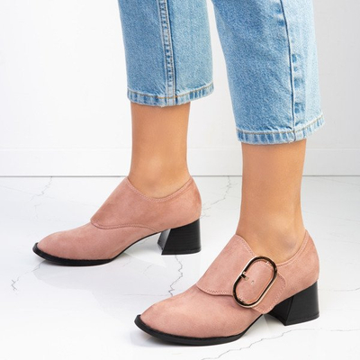 Pink shoes on the Vermont post - Footwear 1