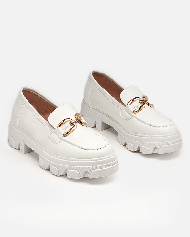 OUTLET Women's white shoes with a golden decoration Meritso - Footwear