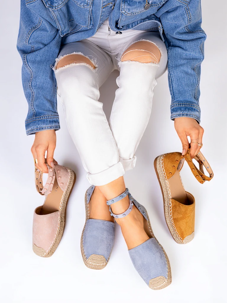 Light brown women's espadrilles with Lonesi jets - Footwear