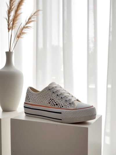 Royalfashion Women's perforated sneakers Nizzet