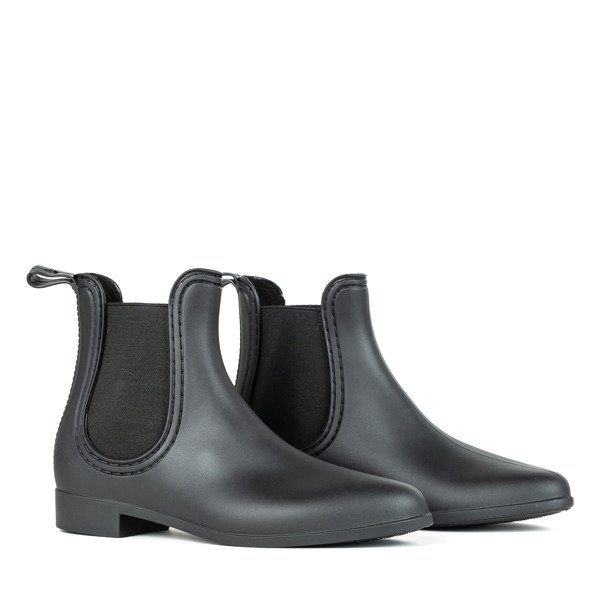Black low boots with almond toe Bergen - Footwear 1