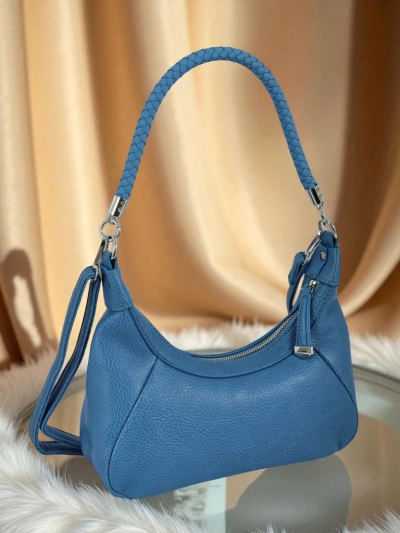 Royalfashion Mała damska torebka z imitacji skóry z ozdobnym paskiem Lacquea