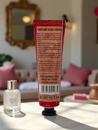 Spesial Night Venus Very Sexy – perfumed silky hand cream 30g