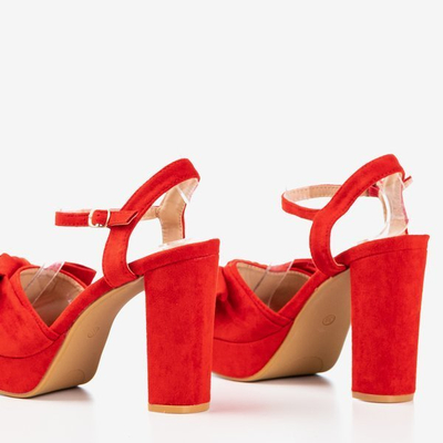 Red sandals on a higher post with a Cornis bow - Footwear 1