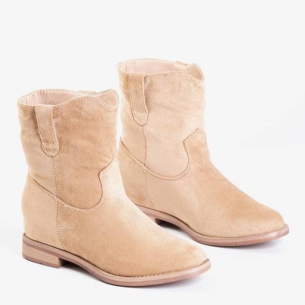 OUTLET Beige boots a'la cowboy boots on an indoor wedge Jelluma - Footwear