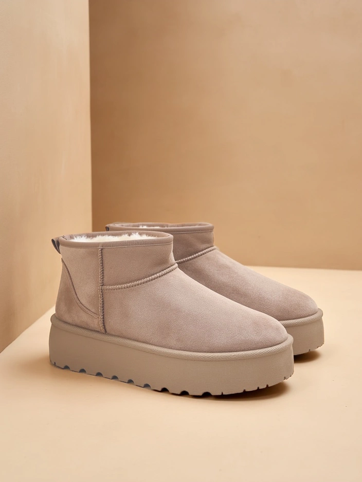 Royalfashion Women's platform a'la snow boots Dagodo