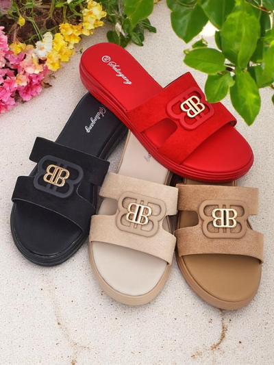 Royalfashion Женские шлепанцы на плоской подошве ChicStep