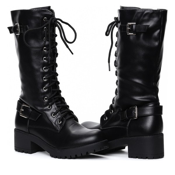 Czarne kozaki stylizowane glanami - Obuwie