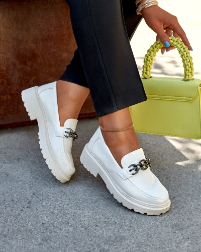 Women's lacquered moccasins in cream color Adolos- Footwear