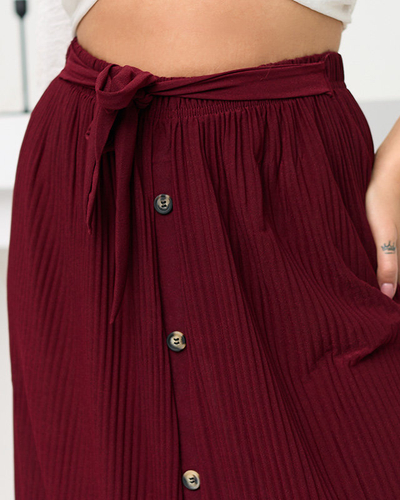 Ladies' burgundy pleated midi skirt with buttons - Footwear