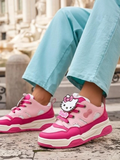 Royalfashion Женские спортивные кроссовки на толстой подошве Velocity