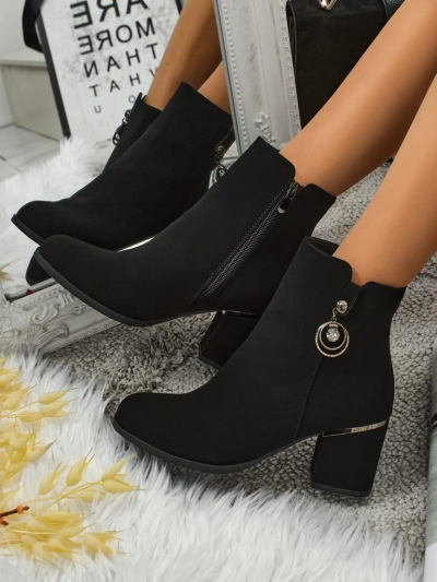 Ботильоны женские матовые на каблуке-столбике Vioi