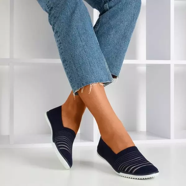 Granatowe tenisówki slip - on w paski Yeqa - Obuwie