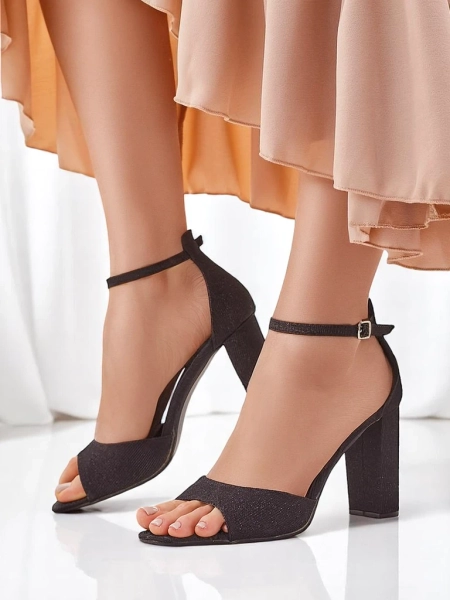 Royalfashion блестящие женские сандалии Rokates