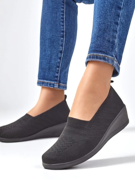 Royalfashion Women's loafers on a low wedge Epoles