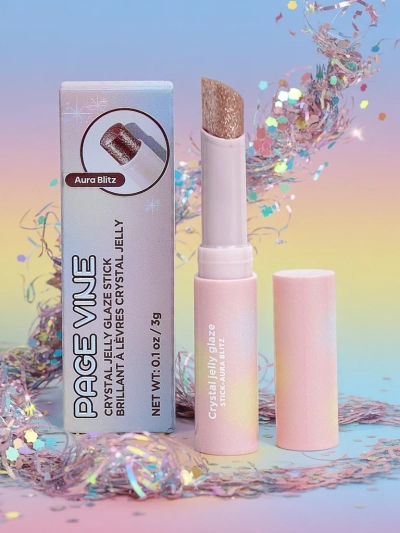 Lipstick with glitter in the shade Starlit Silver