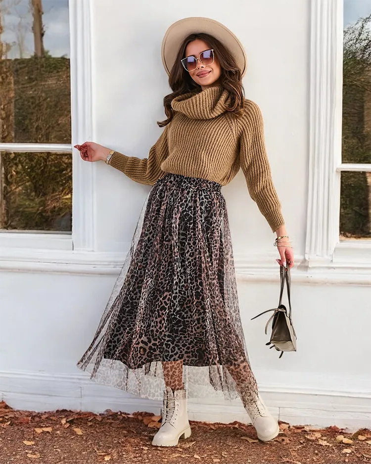 Royalfashion Modelis ar kroni sievietēm ar tule