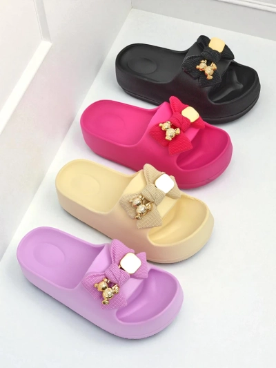 Royalfashion Women's rubber flip-flops with a decorative bow Alday
