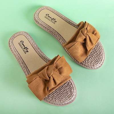 Brown women's slippers with a Foas bow - Footwear