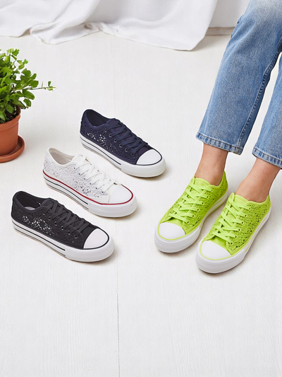 Royalfashion Women's perforated sneakers Nizzet