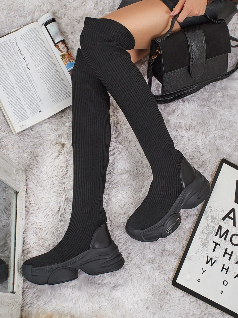 Ravmora Women's Long Slip-on Boots on a Thick Sole