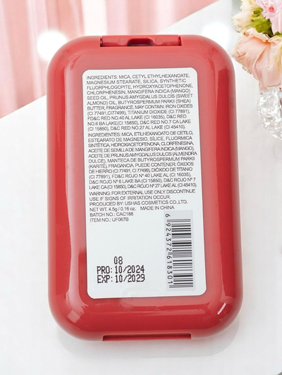 USHAS Румяна прессованные в оттенке Pink Crush