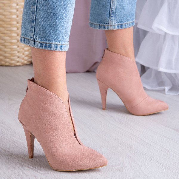 Pink boots with a cut-out at the front on a higher heel Musa Blush - Shoes 1