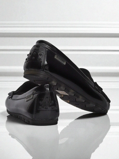 Women's Cyra Nero Moccasins made of patent eco-leather, classic Italian style