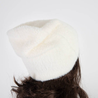 Women's white fur hat - Caps