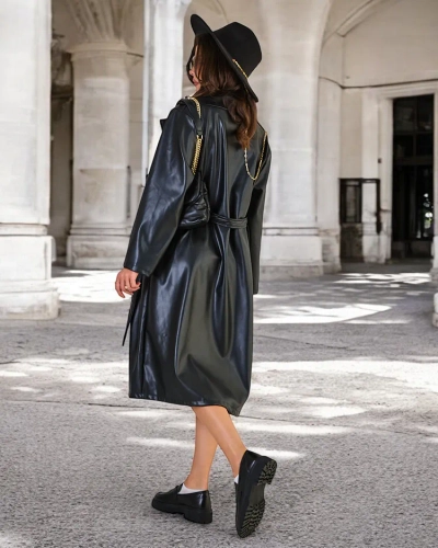 Royalfashion Sieviešu mēteļi ar līmētu apdari