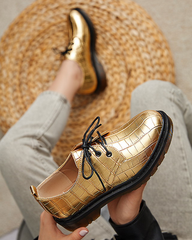 Gold women's shoes with Seniri embossing - Footwear