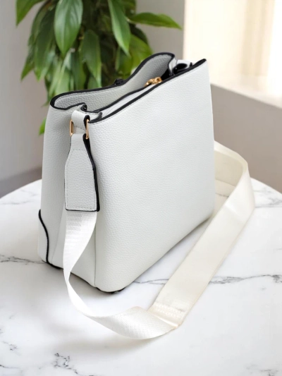 Royalfashion kvadrāta somiņa, izgatavota no ekokožas