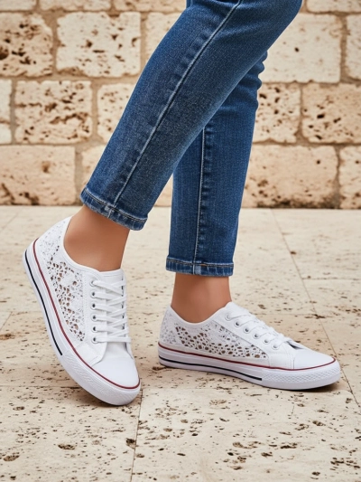 Aurelia Bianco - Sneakers bianchi traforati Royalfashion in tela, taglia 40