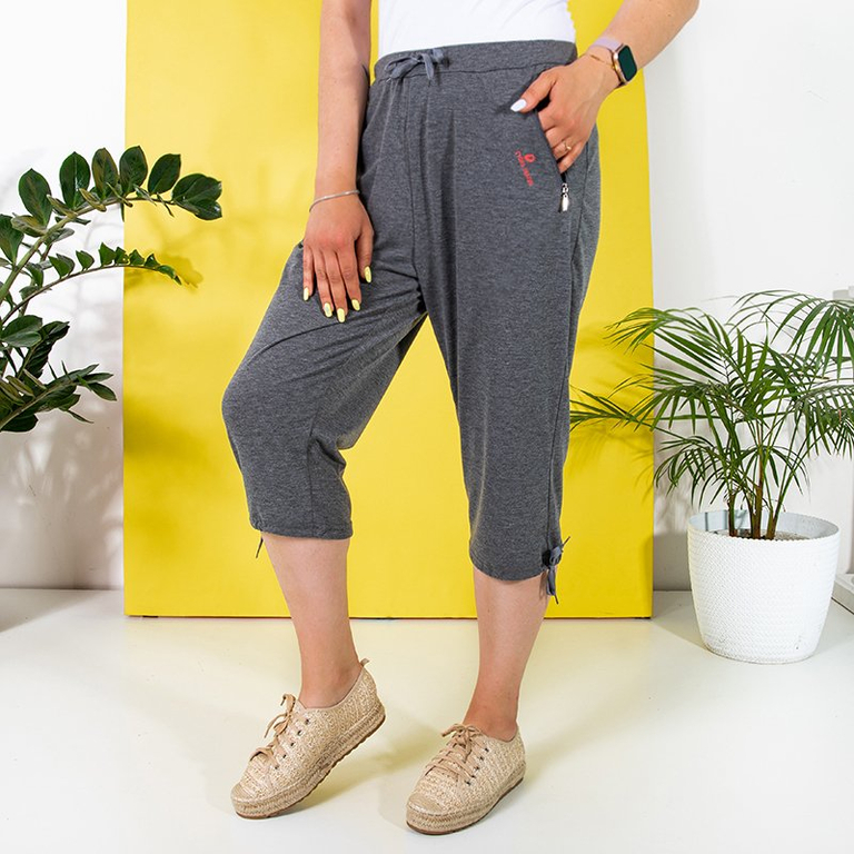 Gray women's 3/4 PLUS SIZE shorts - Clothing