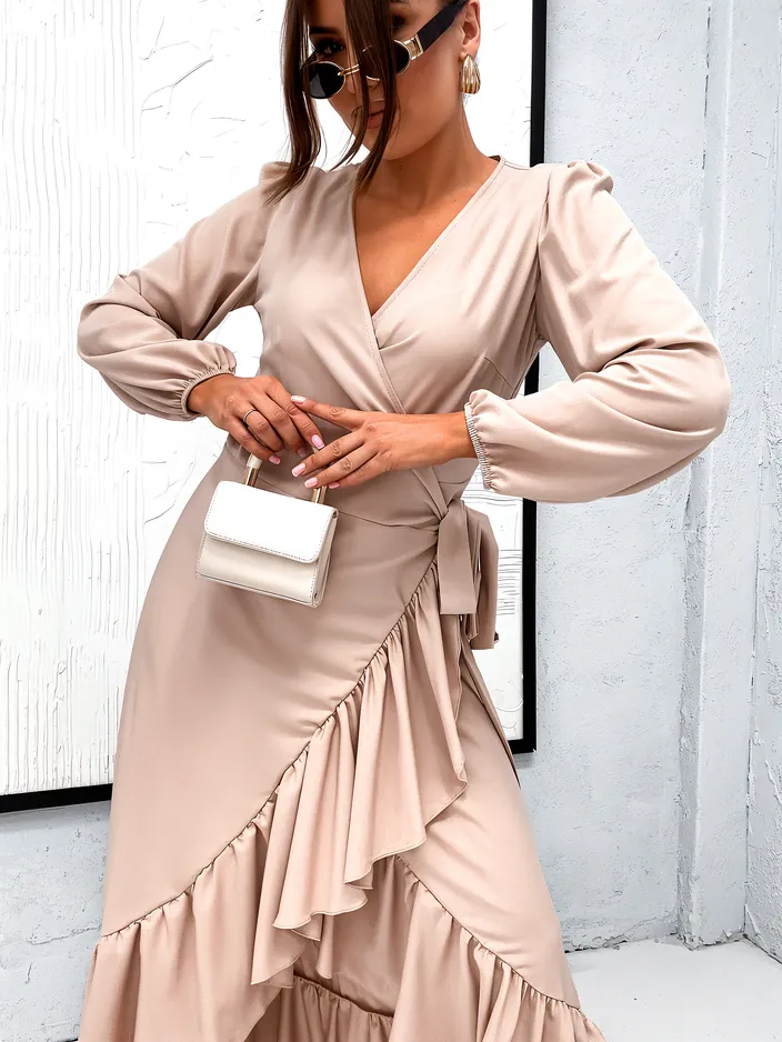 Royalfashion Women's midi dress with ruffles