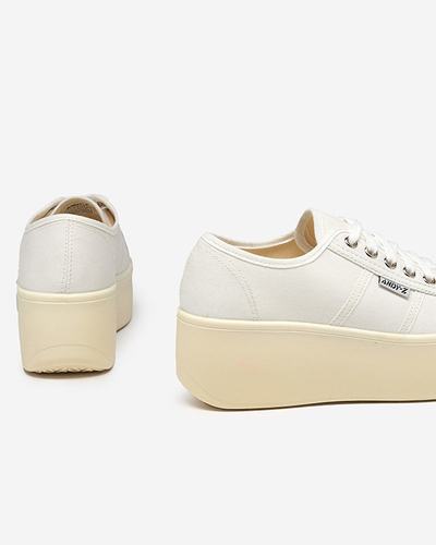 OUTLET Baltas un ekru sporta kedas uz Darru-Footwear platformas