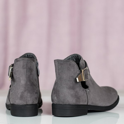 Szare sztyblety ze srebrną klamrą Stefania - Obuwie