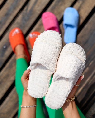 Royalfashion Bēšas krāsas sieviešu auduma čības Tylles