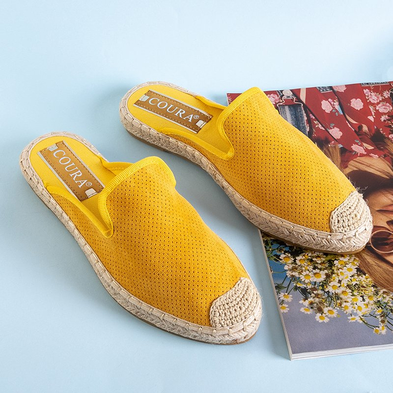 Women's flip-flops in yellow Courine - Footwear