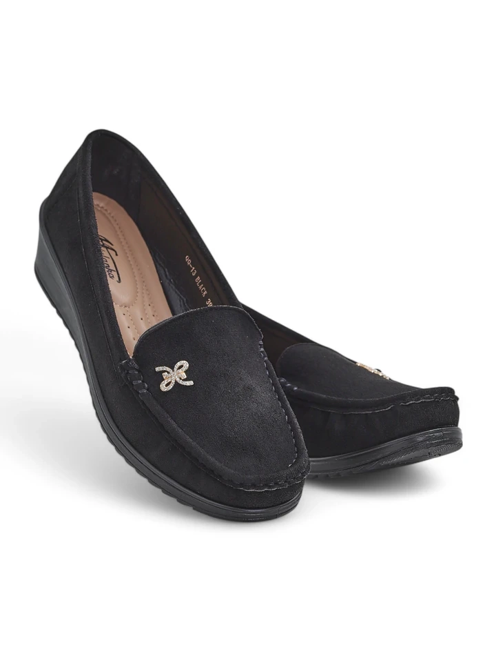 Royalfashion Women's moccasins on a low wedge Lomman