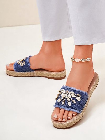 Royalfashion Calista summer flip-flops – light blue with shells on a flat sole