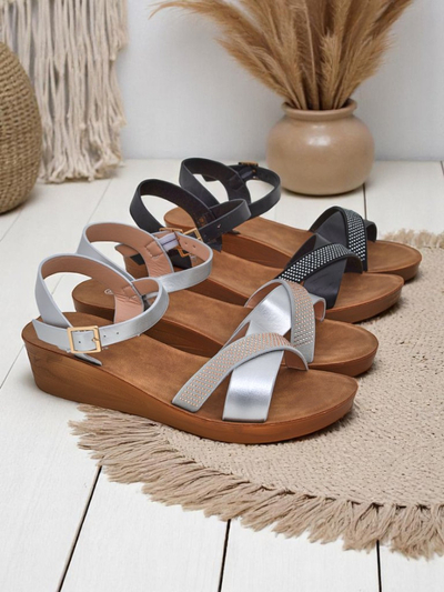 Royalfashion Женские босоножки на танкетке со стразами Allona