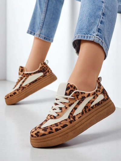 Royalfashion Women's sports sneakers Detti