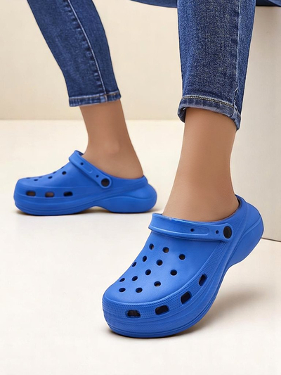 Royalfashion Women's rubber sandals with cutouts Dellosa