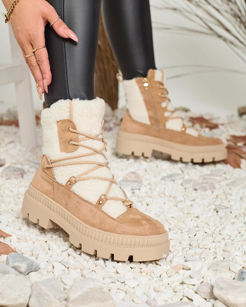 Royalfashion Bēšas krāsas sieviešu trapper zābaki ar aitādas ādiņu Getatsa