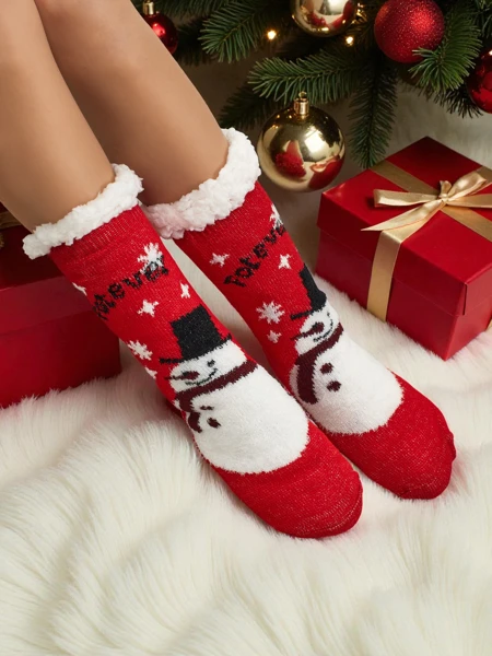Aurora Women's Red Knitted Christmas Socks