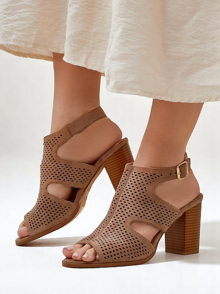 Royalfashion Women’s perforated block‑heel sandals Abetle