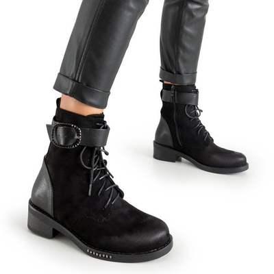 Black women's boots with a Roubaix buckle - Footwear